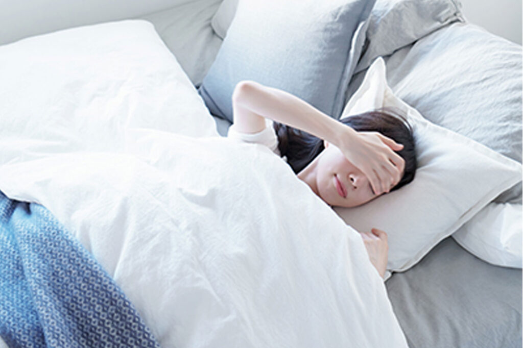 眠りを妨げる「睡眠時無呼吸症候群」をご存知ですか？ 高血圧や心疾患を招く、その隠れた原因