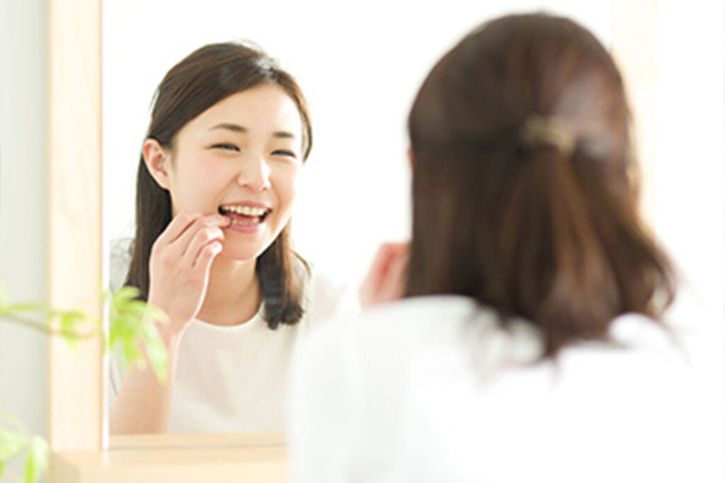 ホワイトニングで笑顔輝く夏に!
好印象を与える白い歯へ。人気の施術を紹介