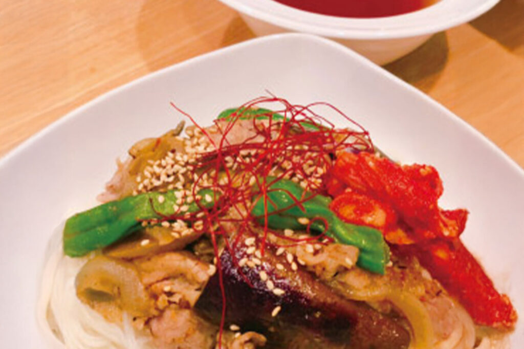 夏バテを予防する食事
ビタミンB群と夏野菜で疲れない体づくり