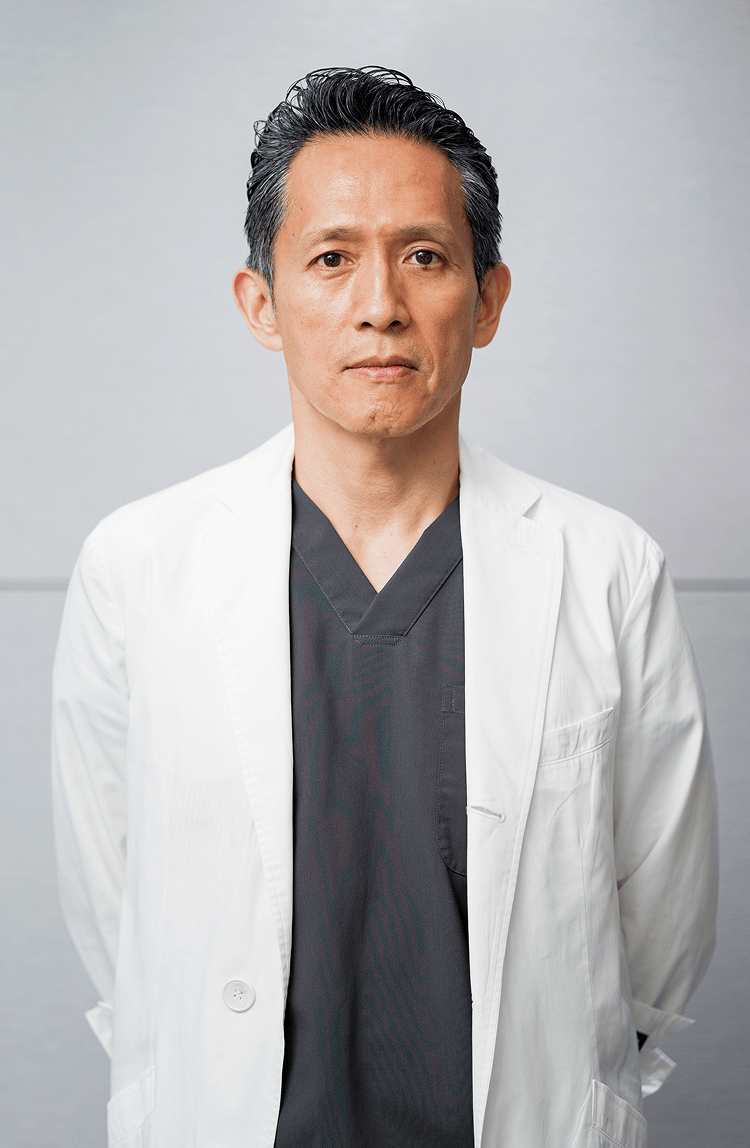 清水智幸 東京国際クリニック／歯科 院長 歯学博士 歯科